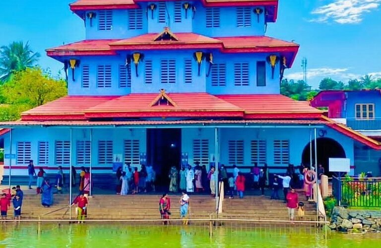 Parassinikadavu Muthappan Temple – A Divine Journey in Malabar